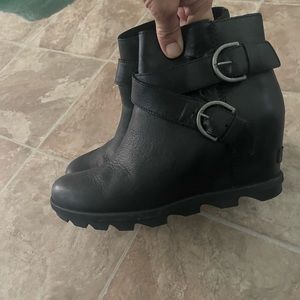 Sorel boot. New. Ordered too big.